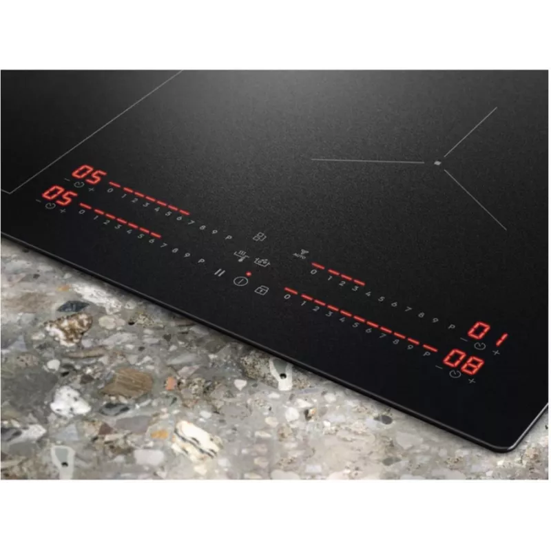 Iebūvējamā indukcijas plīts virsma Electrolux EIS87453IZ — 77 cm, 4 zonas (210/210/145/240 mm), stikla skārienvadība, bērnu drošības slēdzene