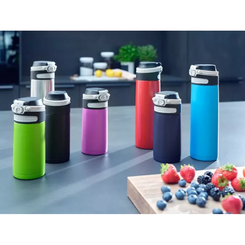Travel mug Leifheit 03245 nerūsējošais tērauds 350 ml, dubultsienu, hermētisks, paceļams vāks, melns/sarkans