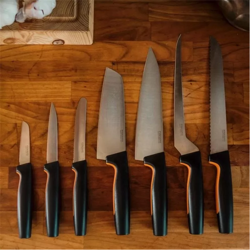 Fiskars 1057538 virtuves nazis Nerūsējošais tērauds 1 gab. Maizes nazis