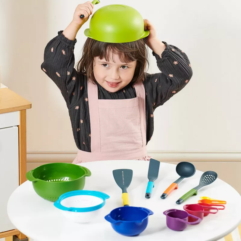Joseph Joseph Kitchen Essentials Set, Rotaļu virtuve