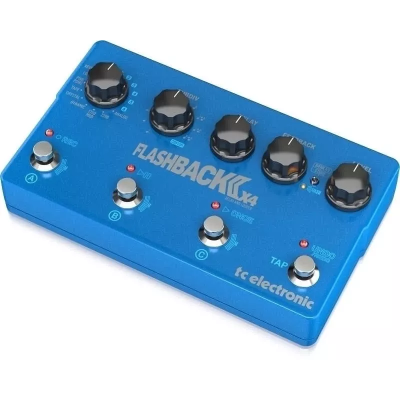 TC Electronic Flashback 2 X4 Delay aiztures efekts
