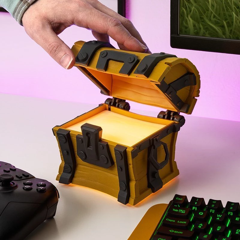 Galda lampa Paladone Fortnite Chest Light – tematisks LED jaunums