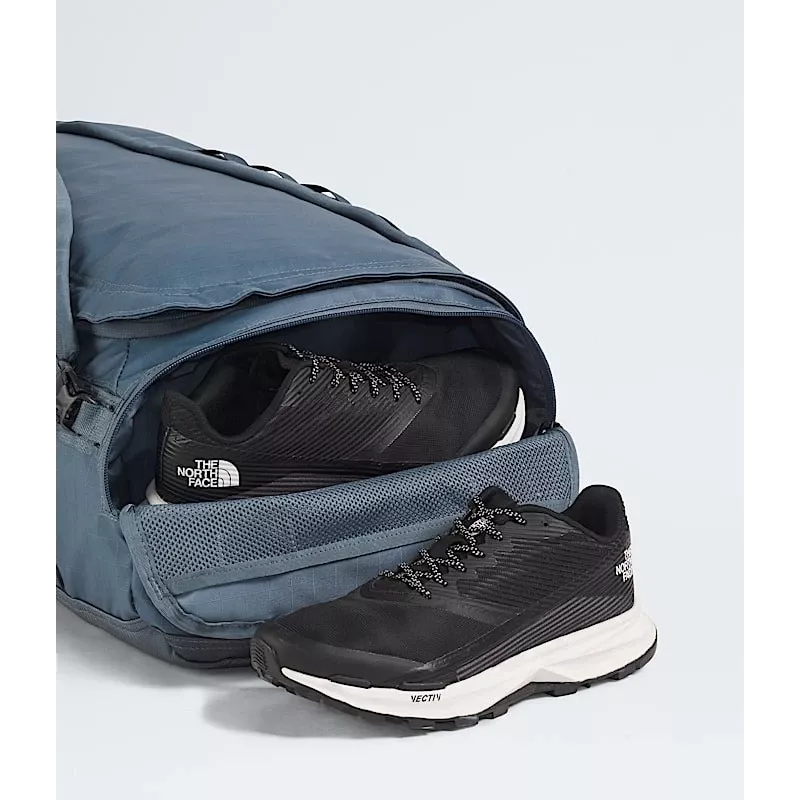 Ceļojuma soma The North Face Base Camp Voyager Duffel 32L - pelēka/sarmas pelēkā