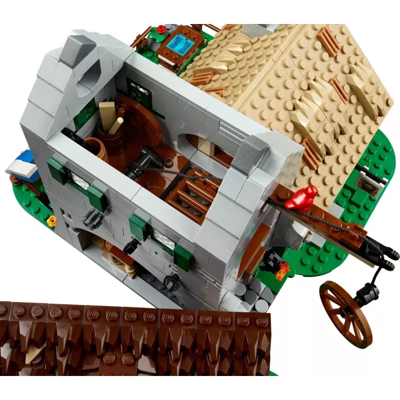 LEGO ICONS 10332 Medieval Town Square