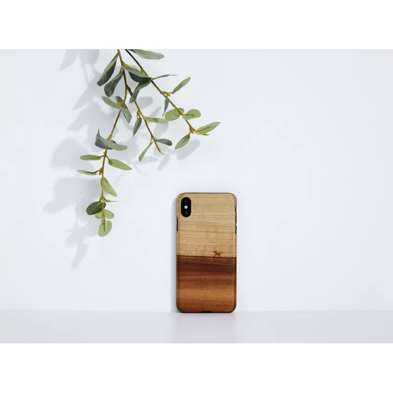 Phone case man and wood iPhone XS Max — melns aizsargapvalks