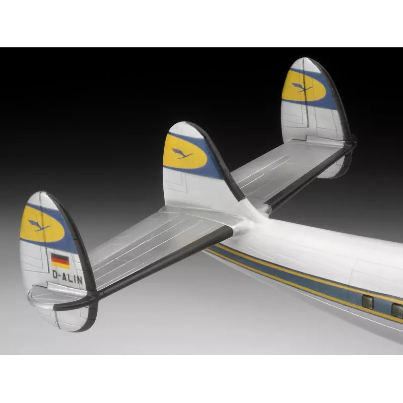 REVELL Lockheed L.1049G Super Constellation Lufthansa plastmasas modeļa komplekts