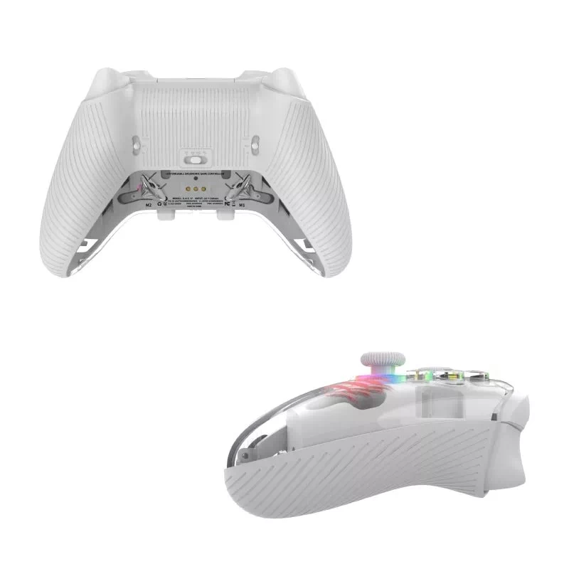 Spēlēšanas kontrolieris Mad Catz C.A.T. 17 CUSTOMIZABLE — vadu spēļu panelis, programmējamas pogas, ergonomisks dizains