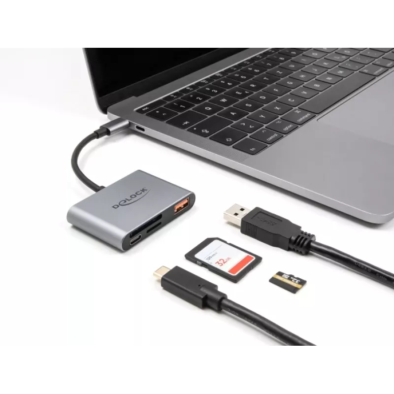 Delock 91016 USB-C karšu lasītājs SD un microSD kartēm ar USB-A pieslēgvietu un USB-C PD