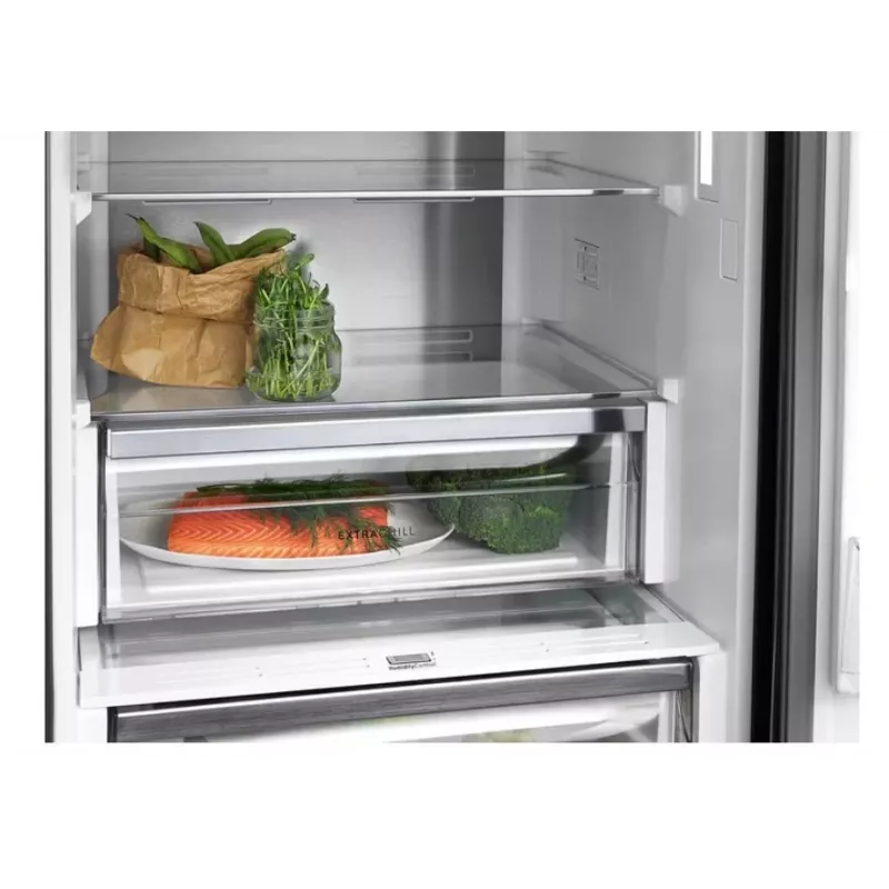 Ledusskapis-saldētava ELECTROLUX LNT7ME36G2