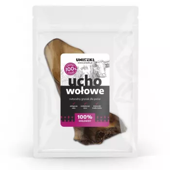 Suņu košļājamā našķe UNISZKI Medium Beef Ear — viena dabīga košļājamā našķe vidējiem un pieaugušiem suņiem, proteīns 75,8%, mitrums 14,9%