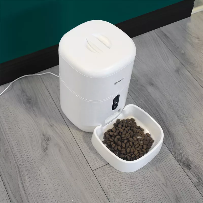 Automātiskā mājdzīvnieku barotava Tellur TLL331461 ar UltraHD kameru, 4 L, balta