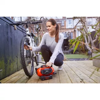 Black & Decker BDCINF18N-QS gaisa kompresors 160 l/min maiņstrāva/automazgātājs