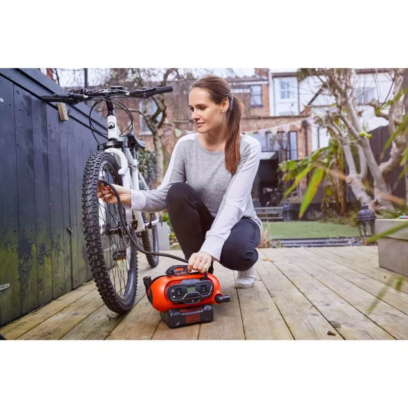 Black & Decker BDCINF18N-QS gaisa kompresors 160 l/min maiņstrāva/automazgātājs