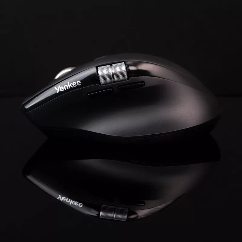 Bezvadu pele YENKEE SPIN DUAL 2095BK — kompakta divu režīmu optiskā pele, modelis YMS 2095B SPIN