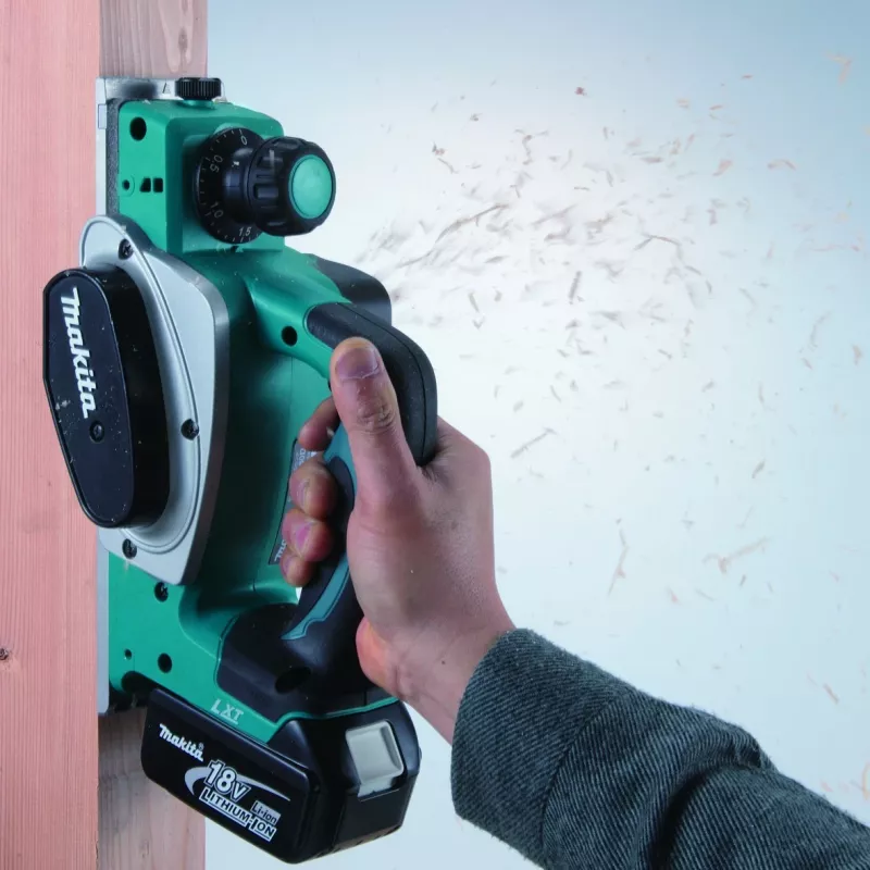 Makita DKP180Z elektriskā rokas ēvele melna, zila 14000 apgr./min