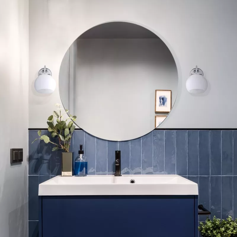 Activejet Classic vienvietīga sienas lampa - IRMA niķelis E27 viesistabai