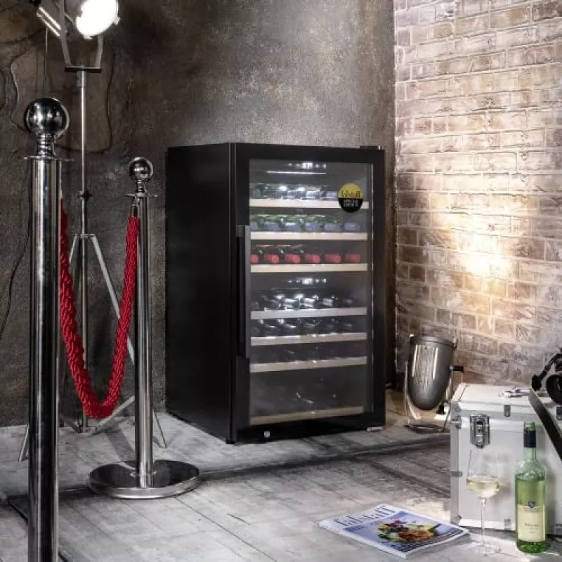 Caso | Smart Wine Cooler | WineExclusive 66 | Energy efficiency class G | Showcase | Free standing | Bottles capacity bottles | Cooling type Compressor technology | Melns