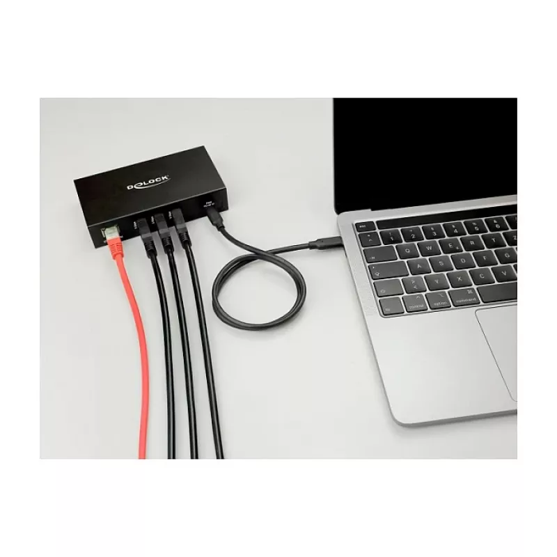 DELOCK USB centrmezgls, 3 pieslēgvietas, 5 Gbps, ar RJ45 Gigabit PoE++ un USB Type-C saimniekdatora pieslēgvietu, metāla korpuss, 1,5 kV izolācija, melns