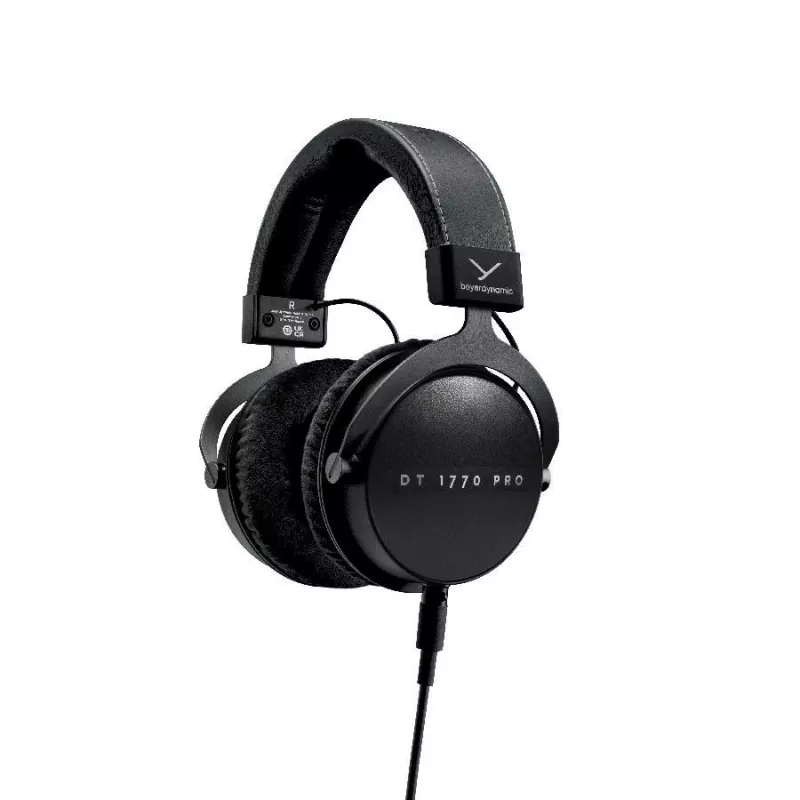 Austiņas Beyerdynamic DT 1770 Pro MKII — vadu, cirkumaustu, galvas lentes, 50–40000 Hz, 377 g, melnas