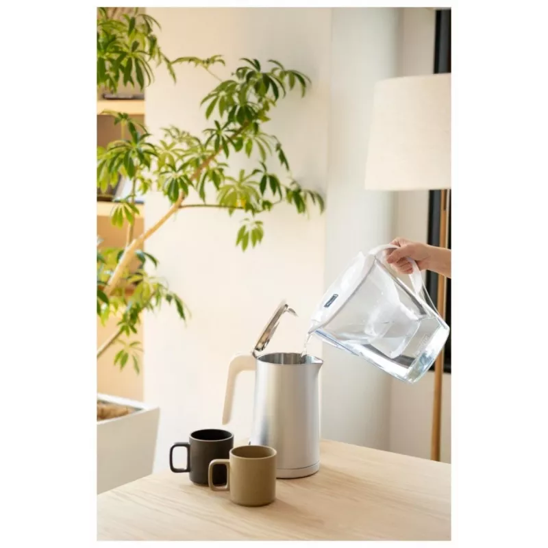 Brita Marella XL jug + 4 Maxtra cartridges (Balts)