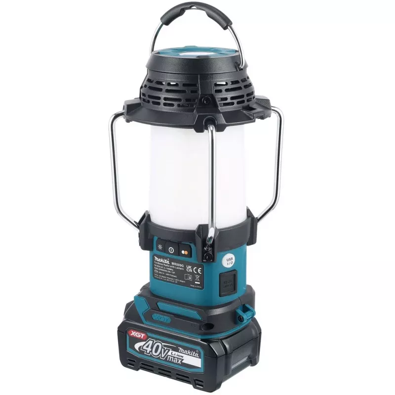Makita Radio MR009GZ 12/14.4/18/40V ar lampu