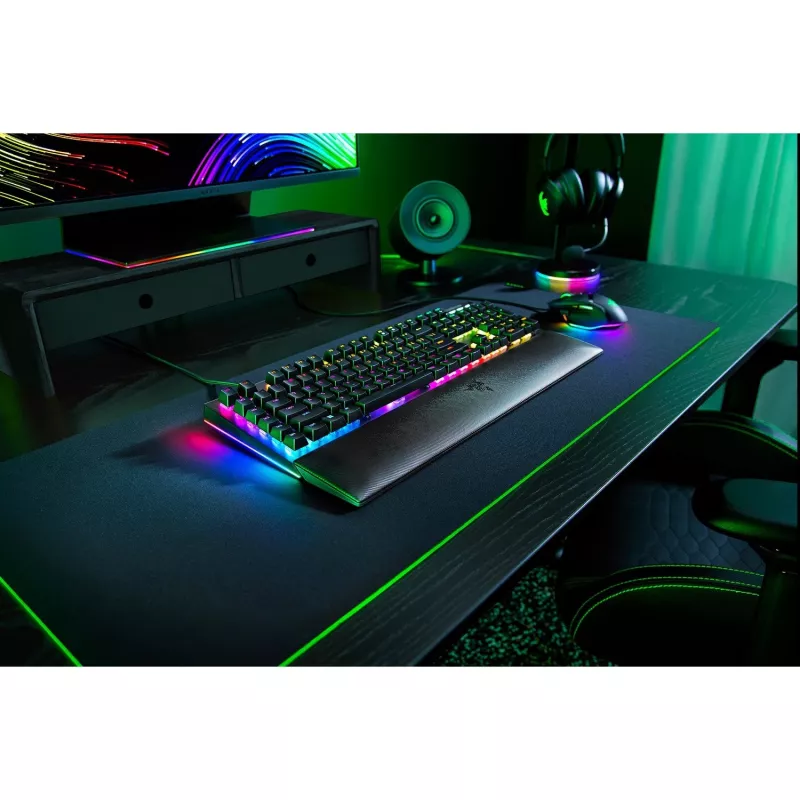 Razer MelnsWidow V4 tastatūra - USB-C, QWERTZ