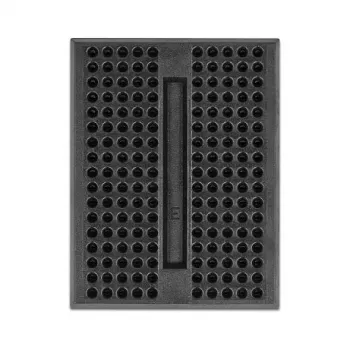Bezlaodēšanas plate DELOCK 18317 — plastmasas bezlaodēšanas prototipēšanas plate, 36×46×10 mm, melna
