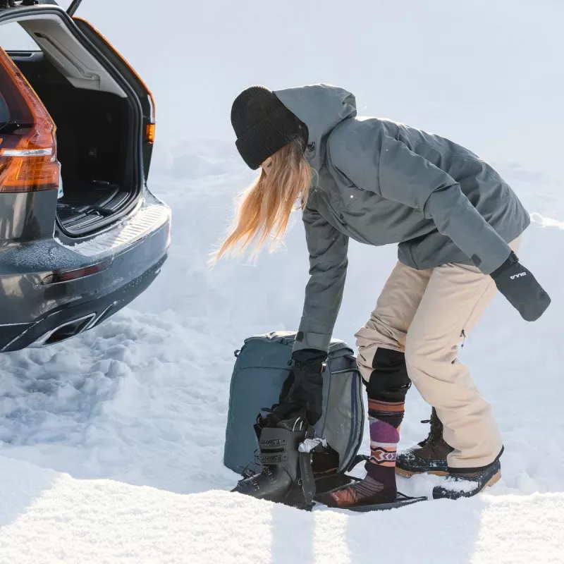 Thule 5152 Roundtrip slēpju zābaku mugursoma 45L melna