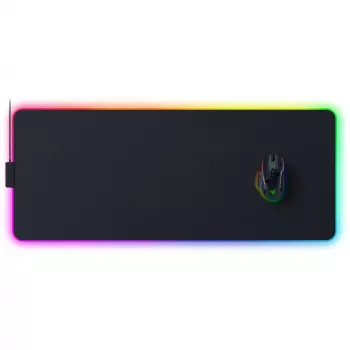 Spēļu peles paliktnis Razer Strider Chroma – poliestera virsma, 370×900 mm, melna, daudzkrāsu fona apgaismojums