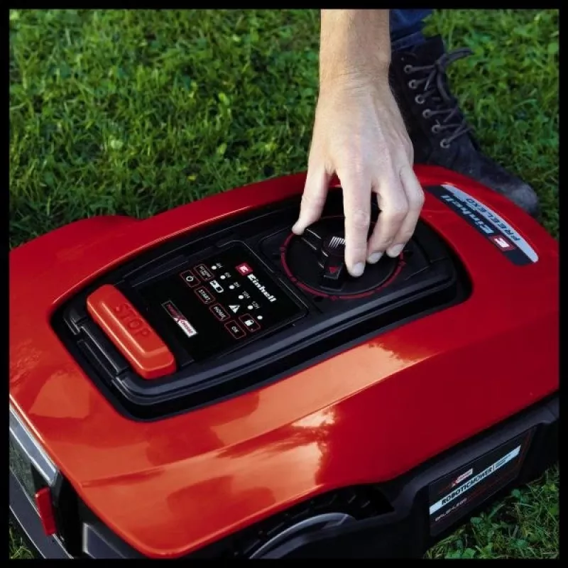 Robotizētais zāles pļāvējs EINHELL FREELEXO 600 BT — 18 cm pļaušanas platums, 2–6 cm augstums, 600 m², 18 V Li-Ion