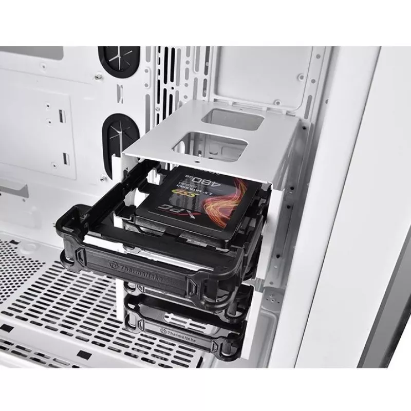 Case View 71 Riing rūdīta stikla E-ATX pilna torņa korpuss - Snow Edition