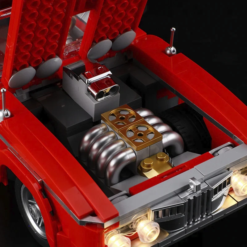 Low Rider - Big Sarkans, celtniecības rotaļlieta