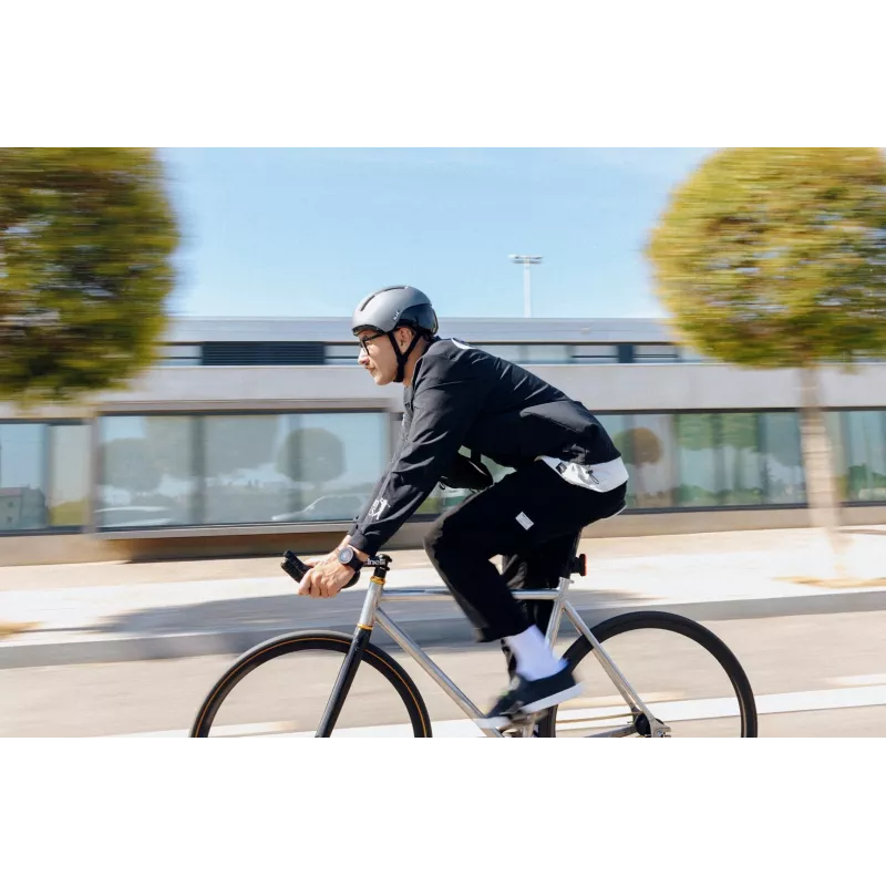 Velosipēdu ķivere HJC Calido S — in-mold, 280 g, 51–56 cm, 4 ventilācijas atveres, SELFIT™ regulēšana, melna