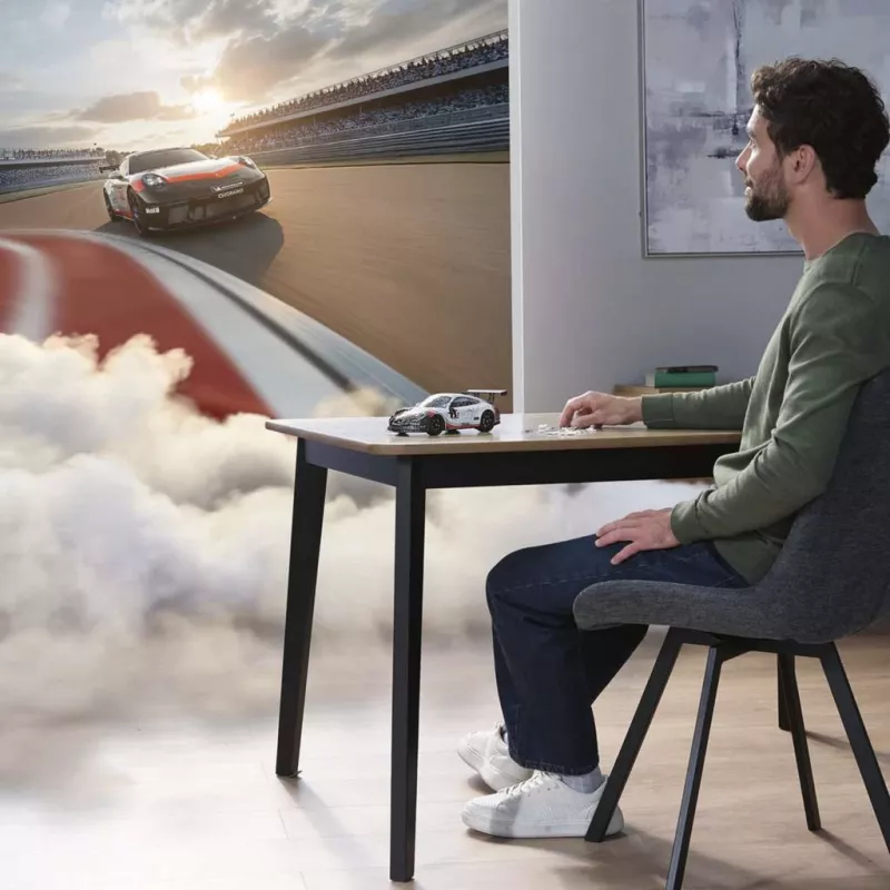 3D puzzle Ravensburger Iconics Porsche 911 GT3 Cup – modeļa replikas komplekts