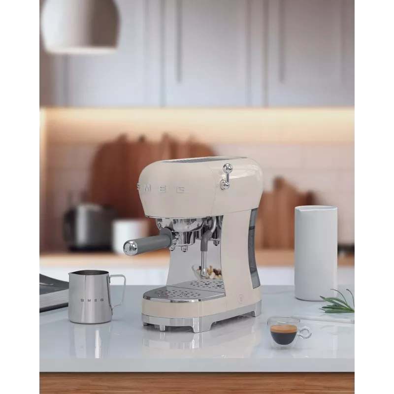 SMEG Coffee Maker cream