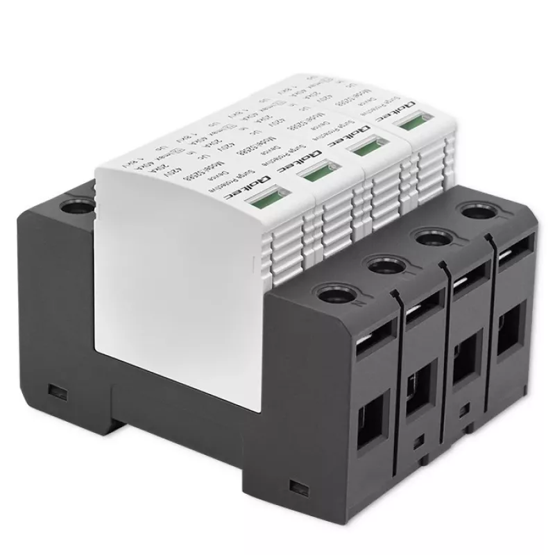 Pārsprieguma aizsargs QOLTEC 52588 AC 4P 420V T2 C — 4 polu maiņstrāvas pārsprieguma novadītājs, 420 V, 2. tips
