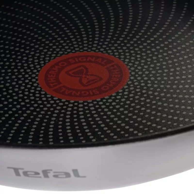 Universāla panna Tefal Intuition B8170644, apaļa, 28 cm, melna, bez PFOA