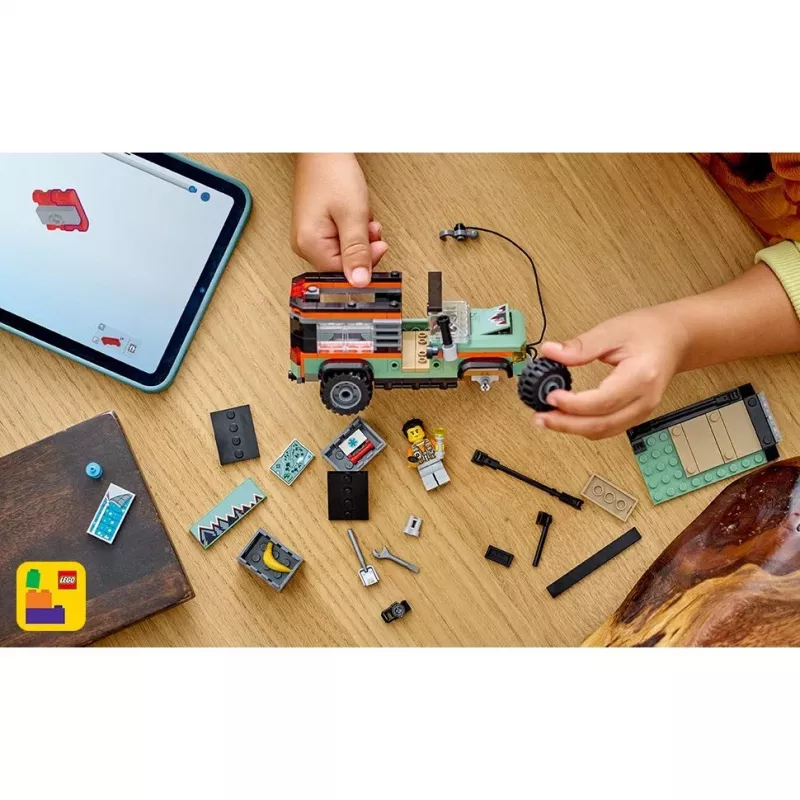 LEGO City bezceļa SUV 4x4 konstruktora komplekts 60447 — 221 detaļas, 1 minifigūra, vecums 6+
