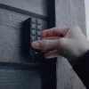 Yale 05/301000/BL ciparu tastatūra Bluetooth melna