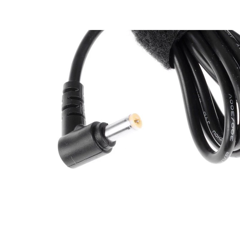 Laptop Power Adapter zaļa Cell AD02P 90W 19V 4.74A AC-to-DC Indoor Melns