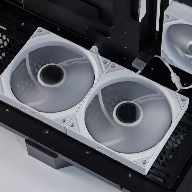 TRYX ROTA PRO 140 mm korpusa ventilators - balts