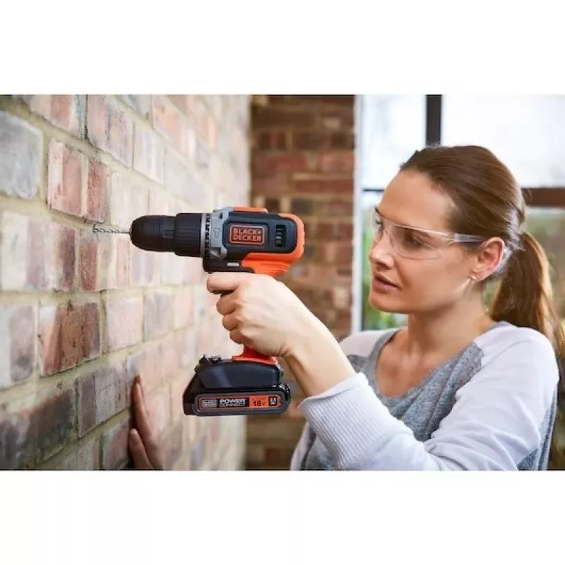 BLACK & DECKER | Bezvadu urbjmašīna/skrūvgriezis ar 2.0 Ah/4.0 Ah akumulatoru | BCD003MEM2K-QW | 18 V | 2.0/4.0 Ah | Litija
