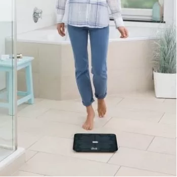 Ķermeņa analīzes svari Medisana BS 450, maks. 180 kg, melni, Bluetooth, ITO sensori (40510)