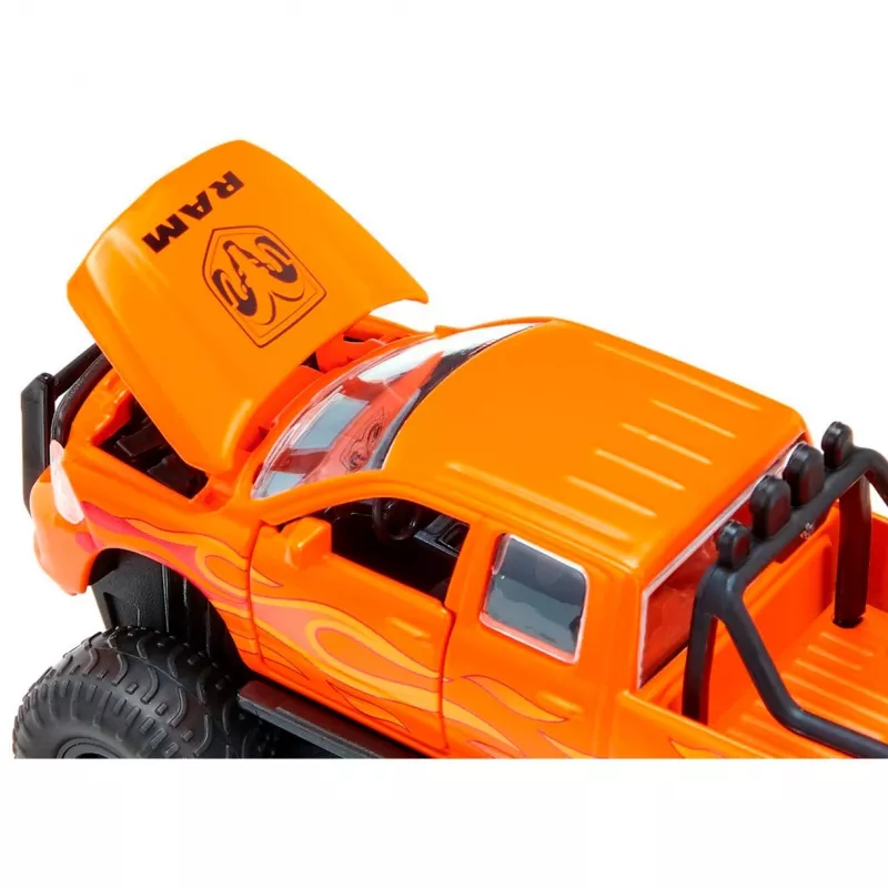 Siku RAM1500 ar balona tipa riepām Pikapa modelis Salikts 1:50