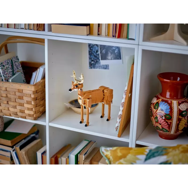 Konstrukciju rotaļlieta LEGO Creator 3-in-1 Magnificent Steed 31166 — 685 gabali, vecums 9+, modeļa izmērs 80×240×230 mm