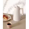 Alessi MDL06 B Plisēta elektriskā tējkanna, melna, eiro kontaktdakša