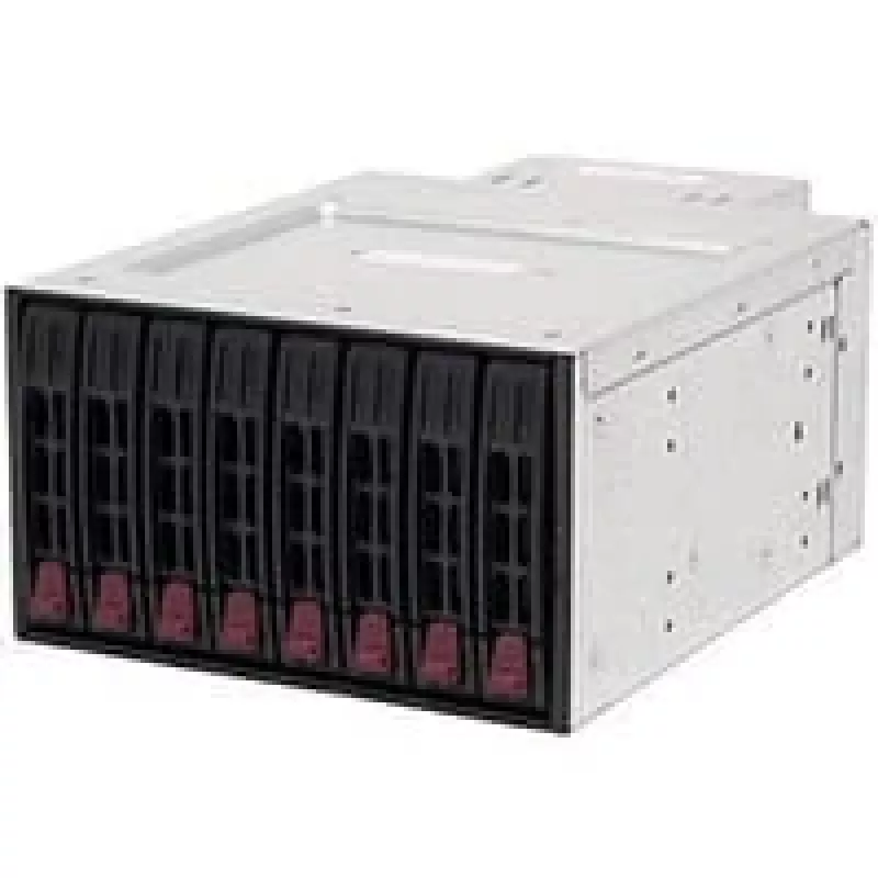 Fujitsu jauninājums uz 8x SFF nesēja paneli