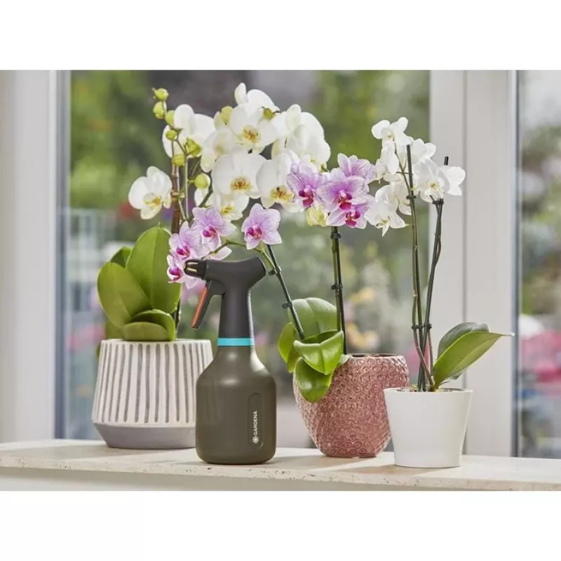 Rokas smidzinātājs Gardena 11110-20 0,75 L melns