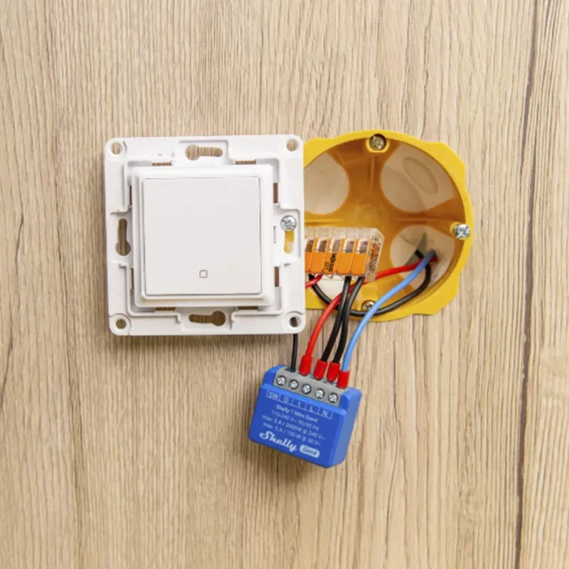 Viedais slēdzis Shelly 1 Mini Gen4 1P bezvadu 110–240 V 50–60 Hz 1,2 W Bluetooth Wi‑Fi ZigBee 34×16×29 mm