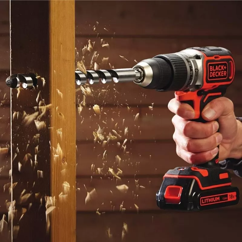 Pistol grip drill Melns & Decker BCD383D2XK-QW 18 V, 2 Ah x2, 13 mm patrona, oranža